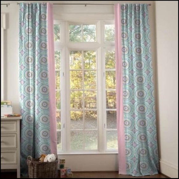 Carousel Designs Aqua Haute Nursery Bedding Set - Picture 5 of 5